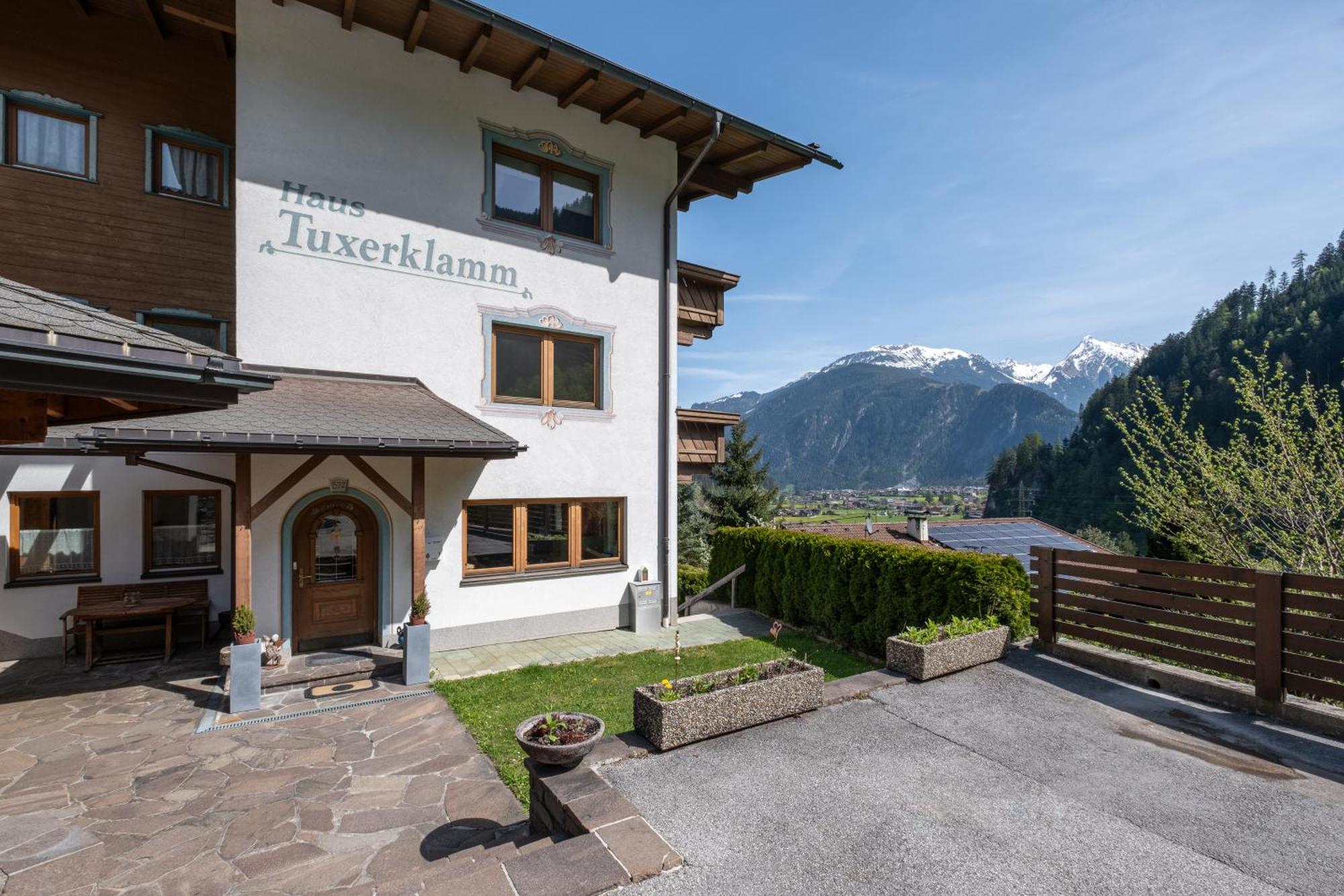 Apartamento Haus Tuxerklamm Mayrhofen Exterior foto