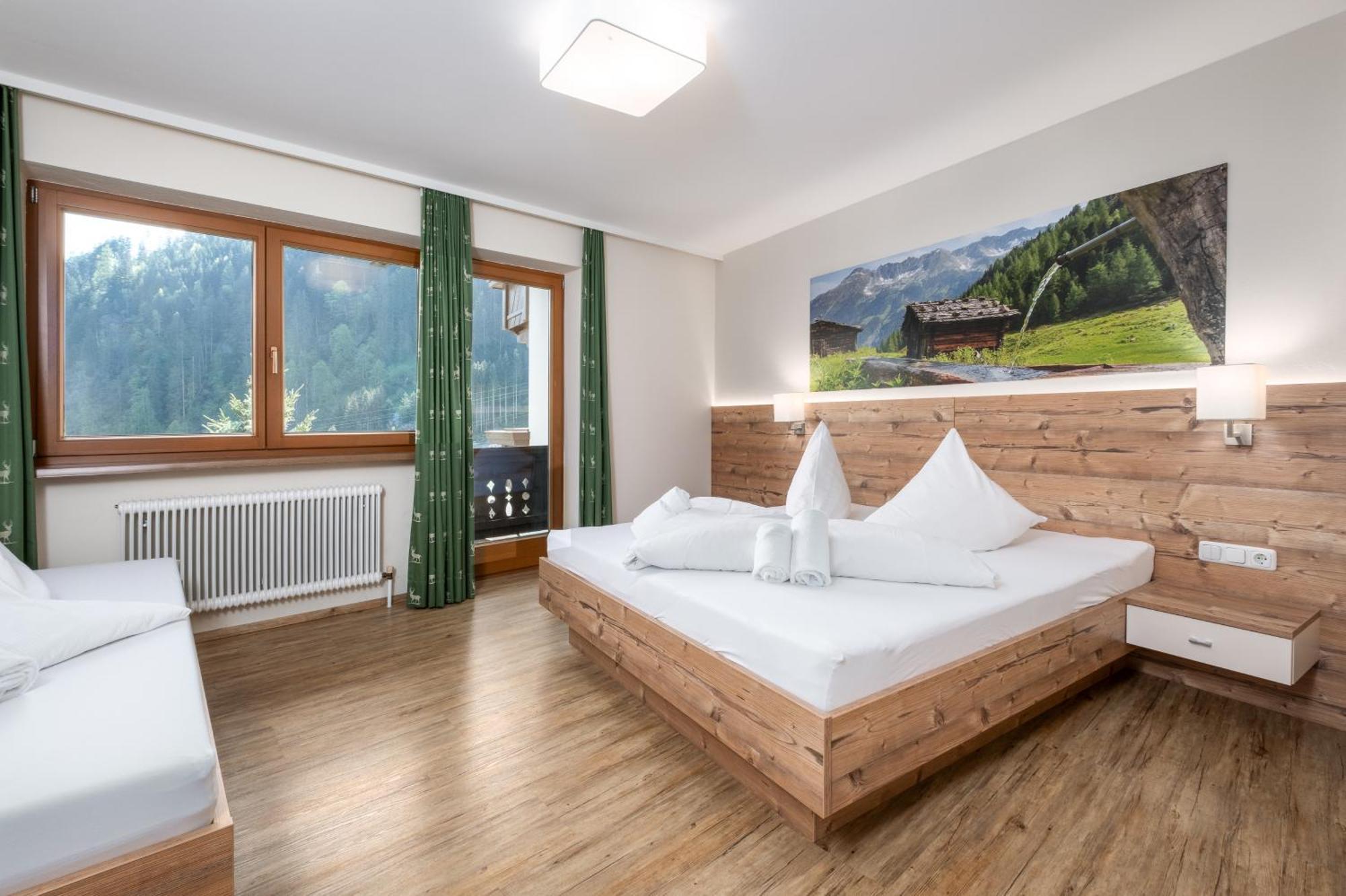 Apartamento Haus Tuxerklamm Mayrhofen Exterior foto