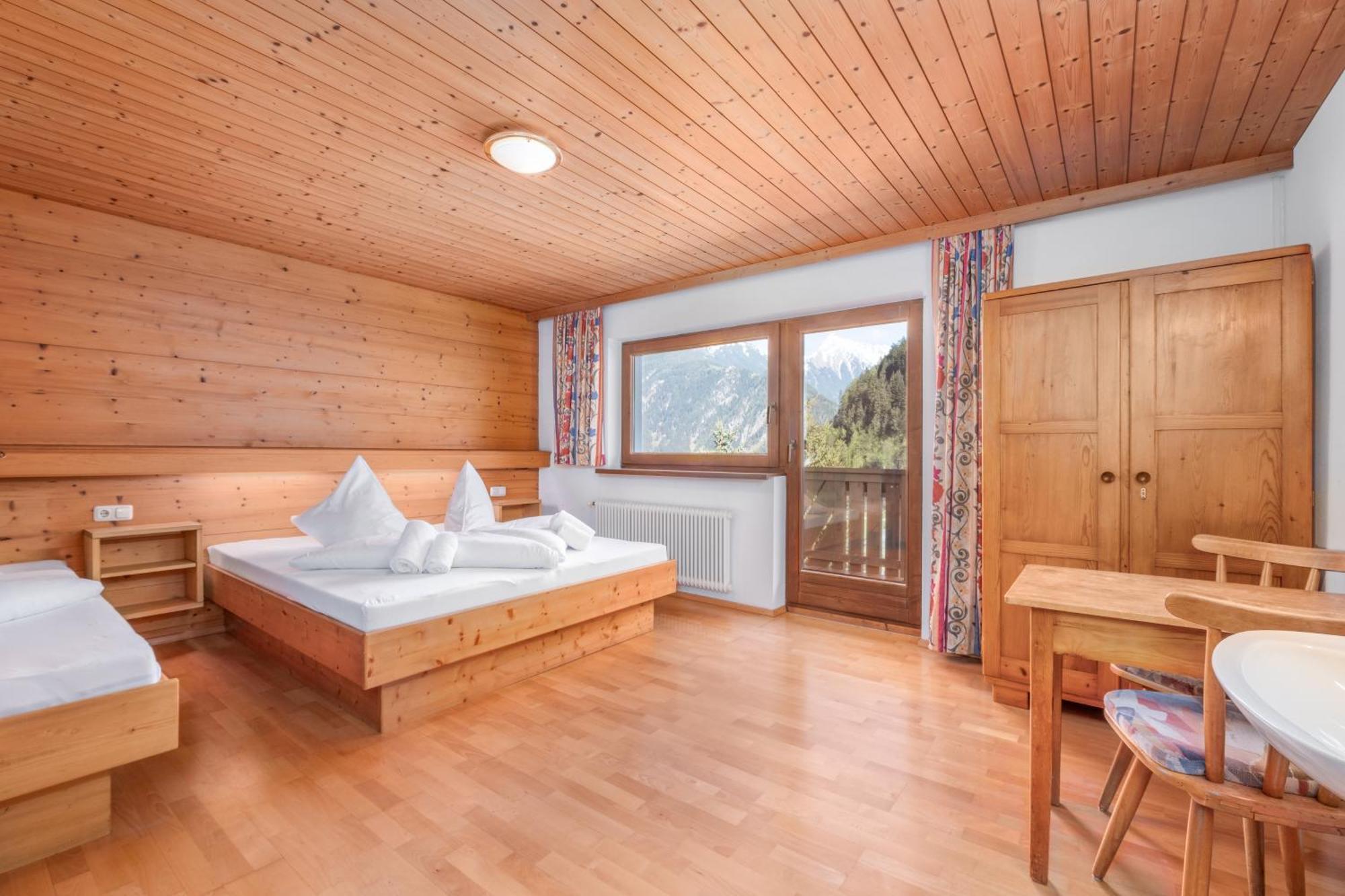 Apartamento Haus Tuxerklamm Mayrhofen Exterior foto