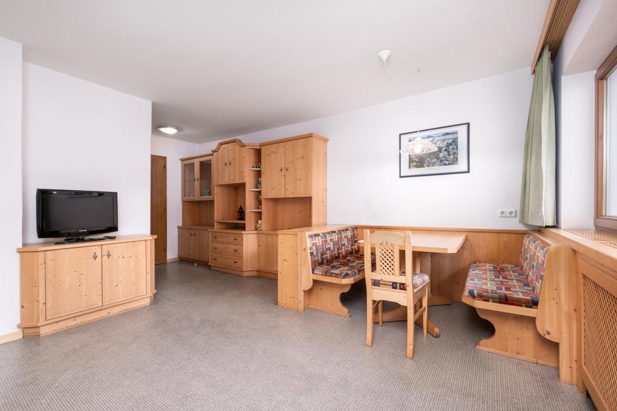 Apartamento Haus Tuxerklamm Mayrhofen Habitación foto