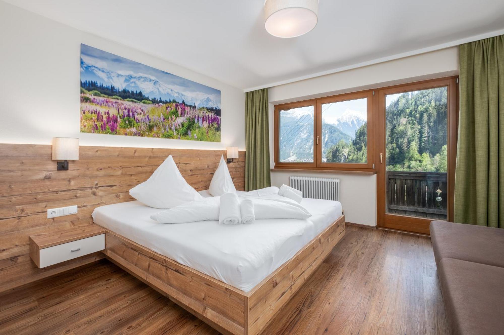 Apartamento Haus Tuxerklamm Mayrhofen Exterior foto