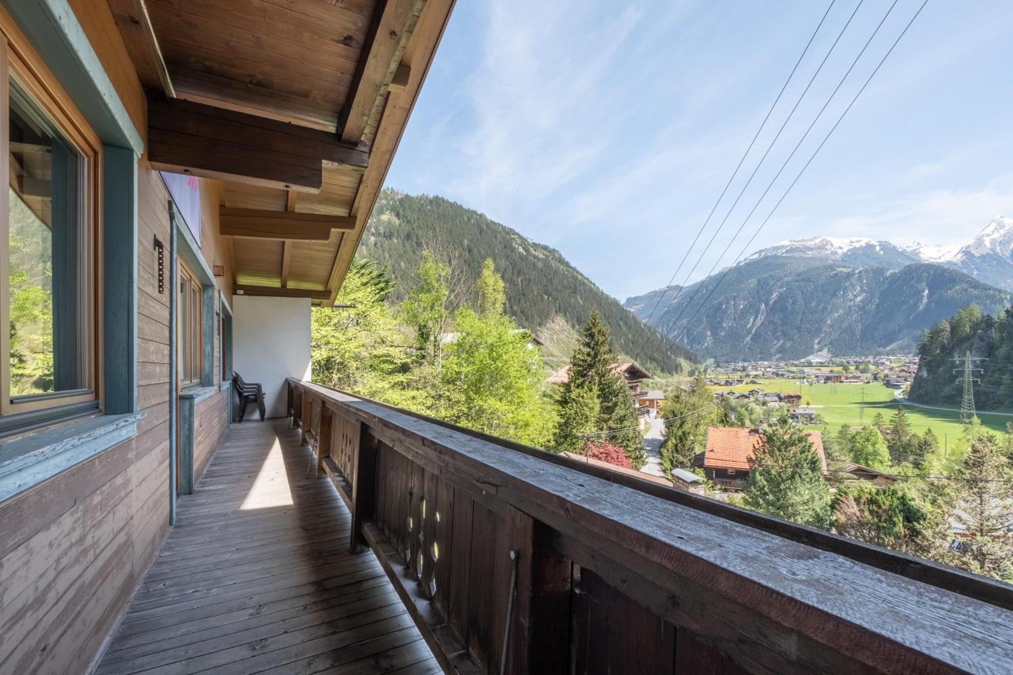 Apartamento Haus Tuxerklamm Mayrhofen Habitación foto